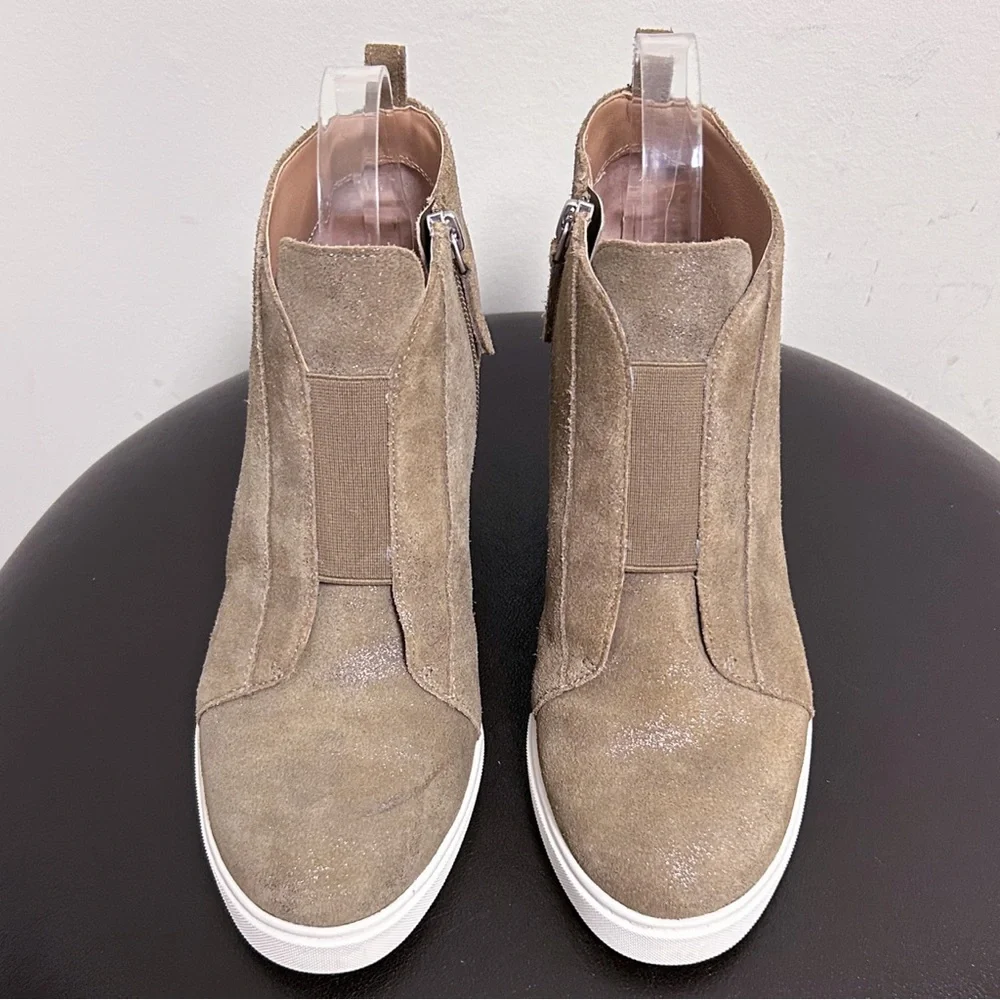 Linea Paolo Taupe Metallic Glitter Wedge Bootie Suede Leather Shoes 9M 9 M